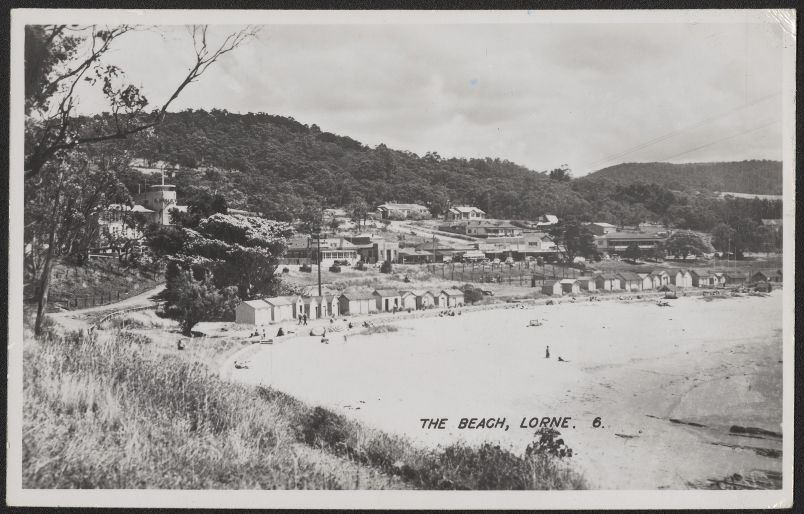 Lorne beach